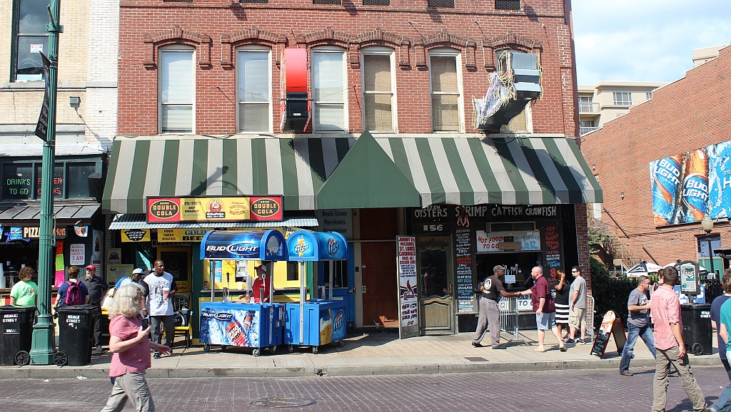 Click to Enlarge-Esc to Close EventPhotos/Route66/Memphis-3575.JPG